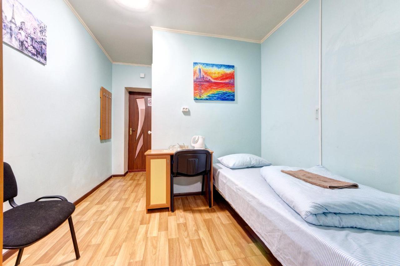 Hotel Zvezda Kiev Exterior foto